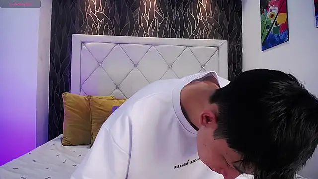 MaikCarver live sex cam