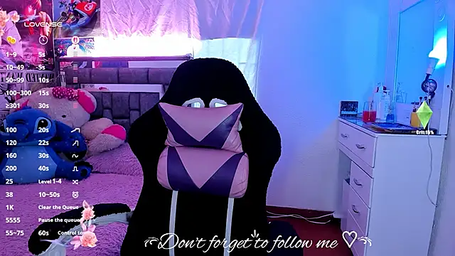 Alicee_34's cam snapshot