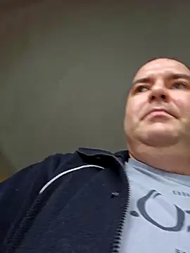 Andrew1900529 live sex cam