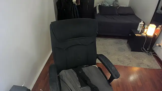 ShiiraVelkor live sex cam