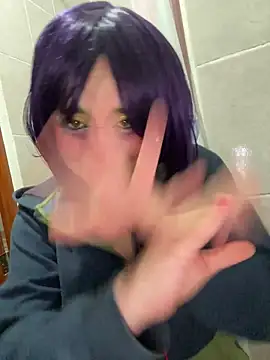 Lucy_YupiSweet's cam snapshot