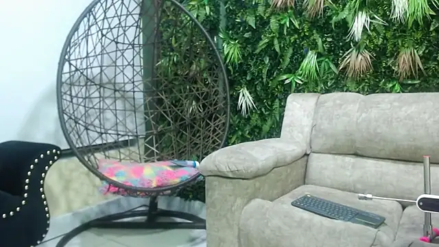 Katana_Rose live sex cam