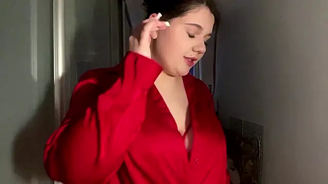 LunaBlakes's cam snapshot