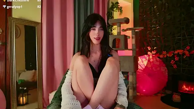 Ari-Nana live sex cam