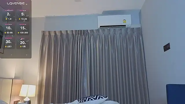 Elis_Fox's cam snapshot