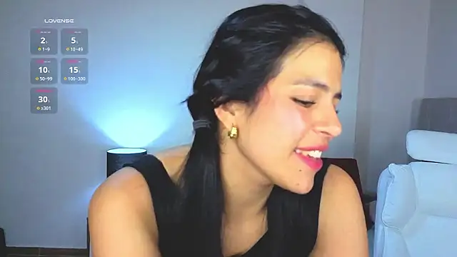 Eliie_Ruizz's cam snapshot