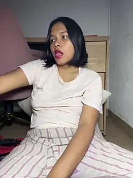 lovedforeverr's cam snapshot