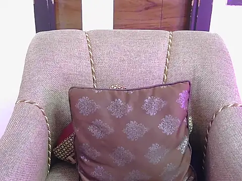 cute_zaraa's cam snapshot