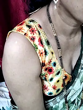 anuradha1432 live sex cam