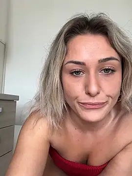 petrouchkaaa_ live sex cam