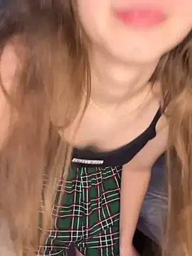 Holy_Poly's cam snapshot