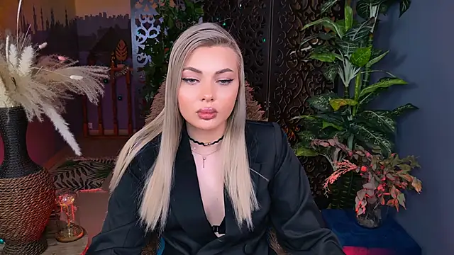 HyileyClark's cam snapshot