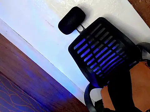 Ur_kathelena live sex cam