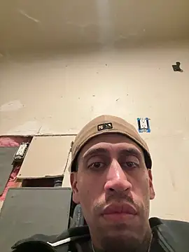 busnfatnutsLildee's cam snapshot