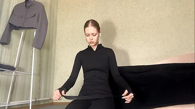 ZaidaSchwarten live sex cam