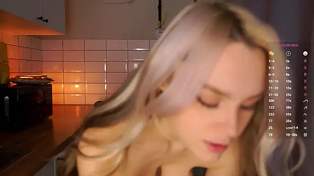 CherieSprinzl live sex cam