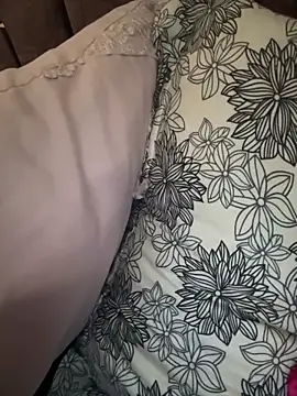 dalou3a22 live sex cam