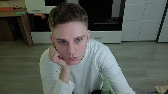 angryzan live sex cam