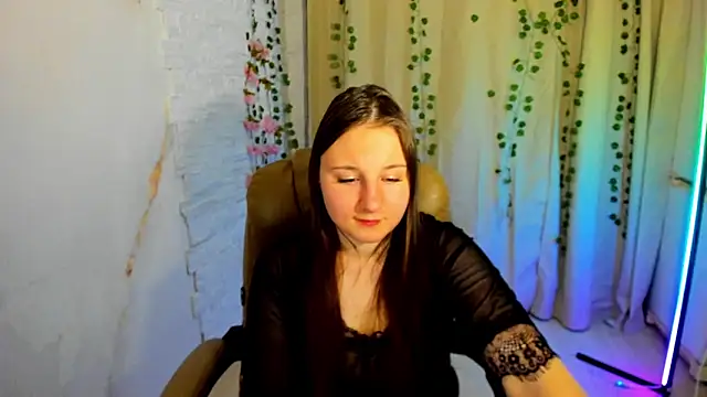 EvaxCharm's cam snapshot