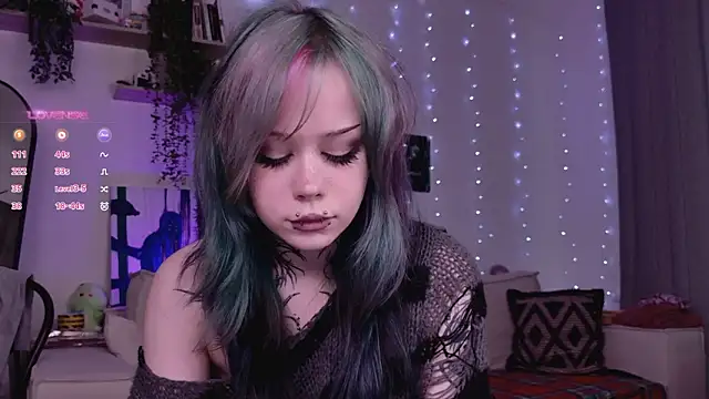 Lollyshy's cam snapshot