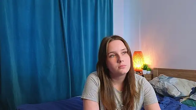 GenevieNyreen's cam snapshot