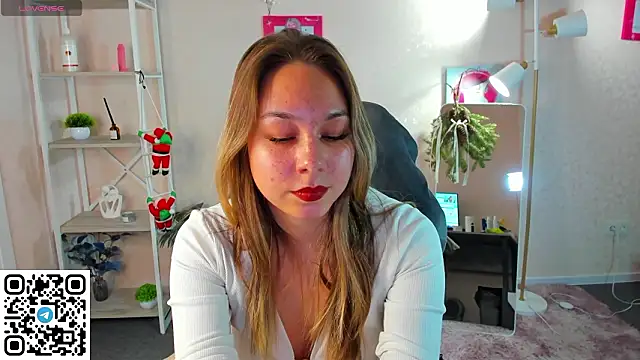 Al1ice_Moures's cam snapshot