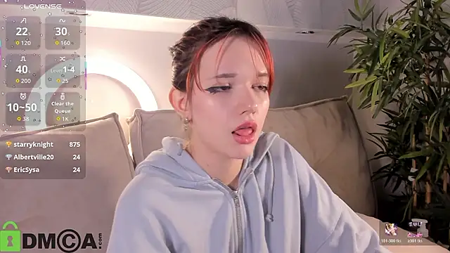 Molly_Platt's cam snapshot