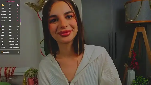 LauraHansil's cam snapshot