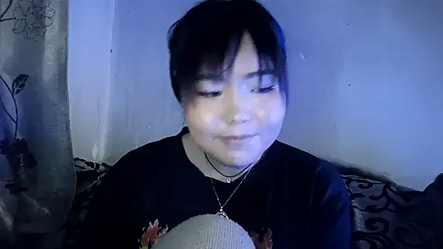 MollyAsian's cam snapshot