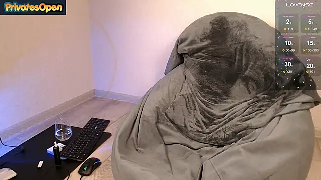 Mr_At_'s cam snapshot