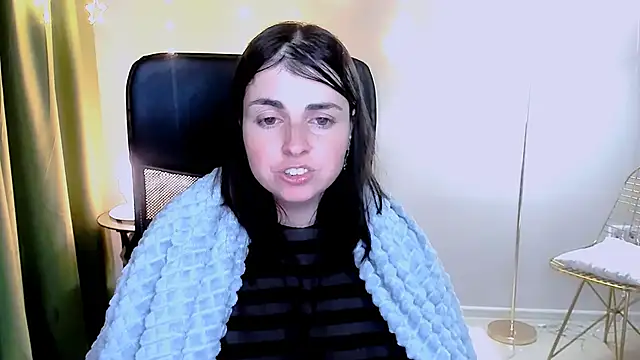 MartaEdams's cam snapshot