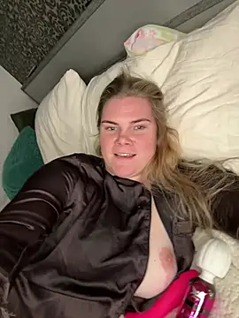 SexyBlondJoanna live sex cam