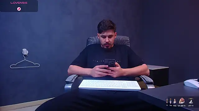 EnzoRace's cam snapshot