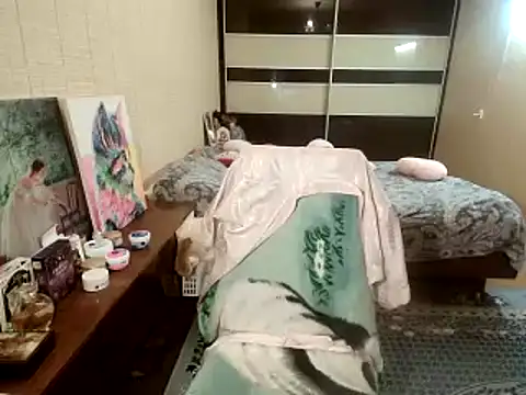 Lia_Laguna77 live sex cam