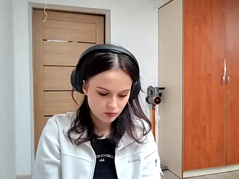 Solareclipsis's cam snapshot