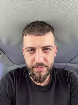 Pablo_Hornyguy95 live sex cam