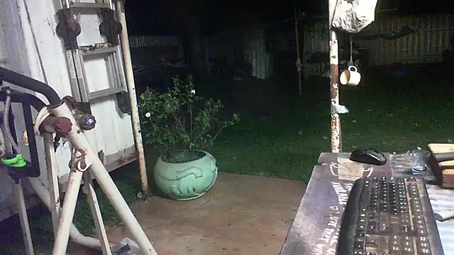 herbie010666's cam snapshot