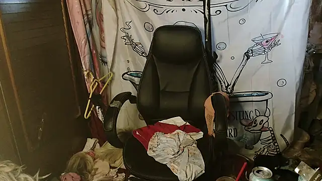 Ombeline1 live sex cam