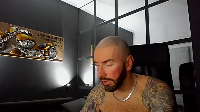 AronGrant live sex cam