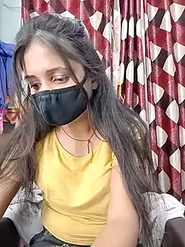 Ruhi_07's cam snapshot