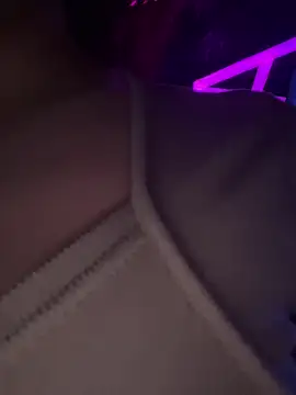 Molly-xiao's cam snapshot