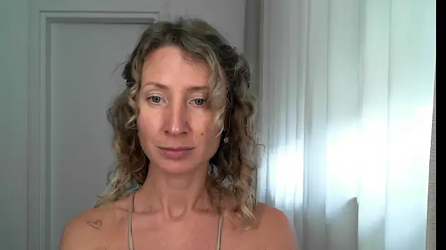 Paevoa's cam snapshot