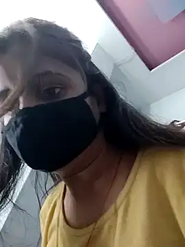 Ruhi_07's cam snapshot