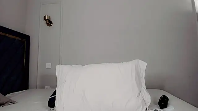 oxxx_me's cam snapshot