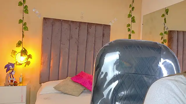 Dahlia_Rousse's cam snapshot