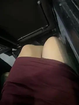 May-Squirt live sex cam