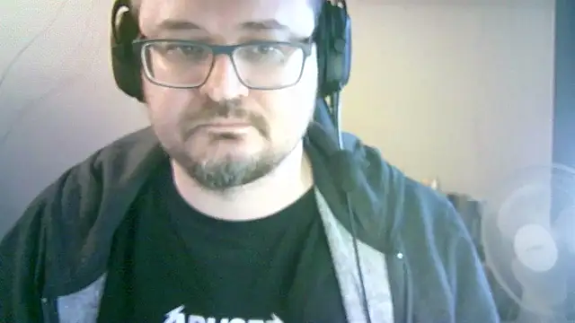 SirAbuser's cam snapshot