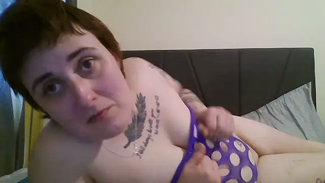 Tiara_XOX's cam snapshot