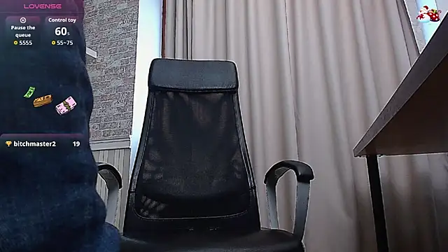 JonahShaw's cam snapshot