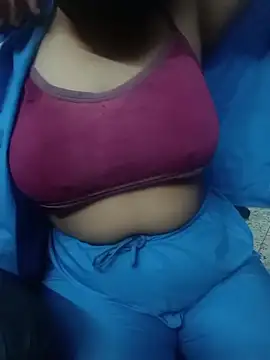 your_Fantasy24 live sex cam